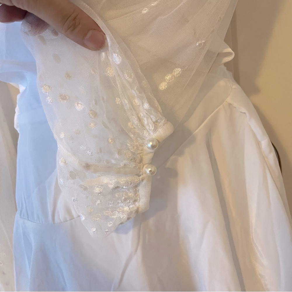 🤍✨ Robed With Love – “The Alanna” Bridal Robe- New with tags ✨🤍 - Picture 4 of 12